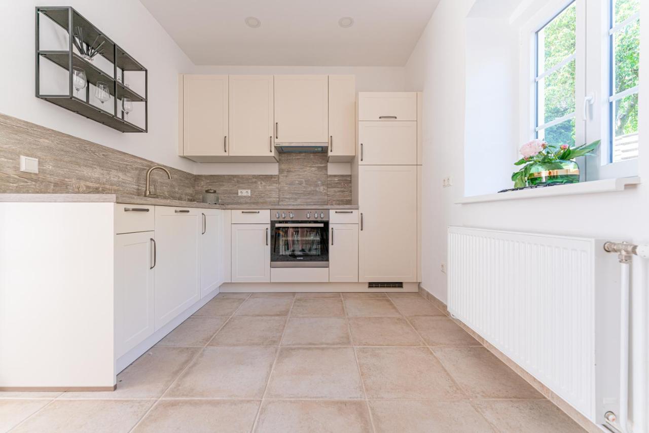 Kaiserliches Wohnen Im Alten K&K Postamt Eg Apartment Persenbeug Екстериор снимка